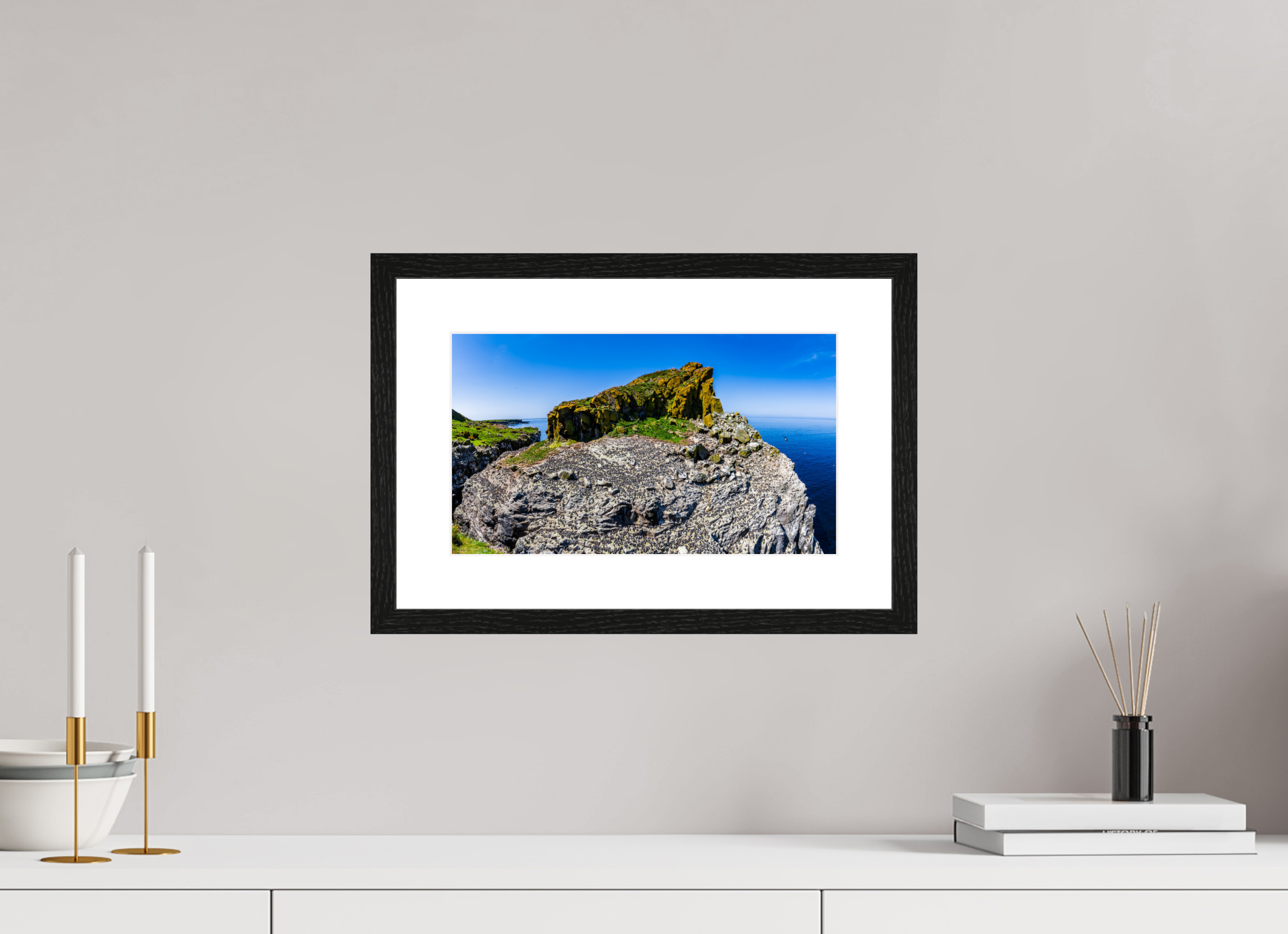 34,2 x 20 cm, Black Frame Colour Fuji Gloss Heart Rock