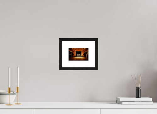 15 x 10 cm, Black Frame Colour Fuji Gloss Lonely Musician