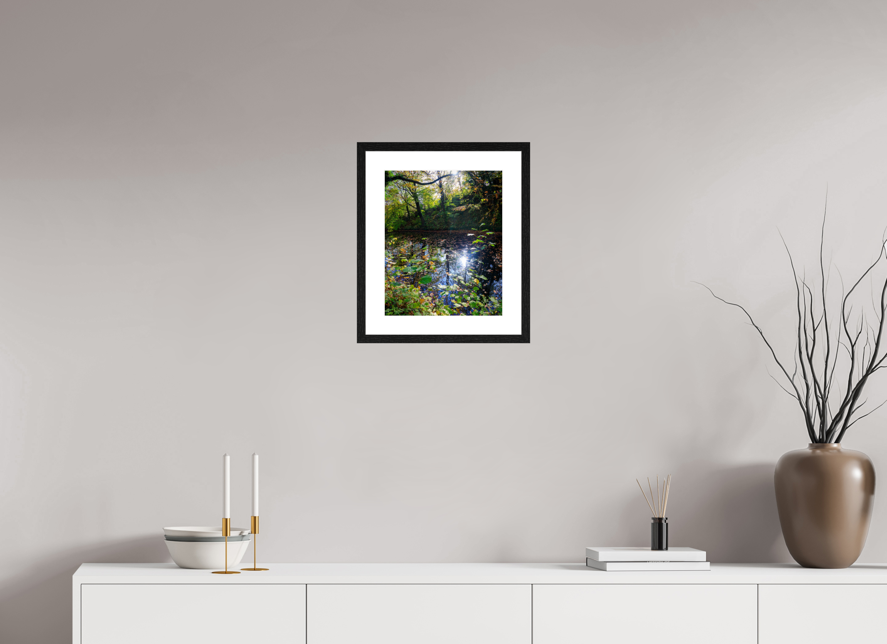30 x 36,8 cm, Black Frame Colour Fuji Gloss Fall on water